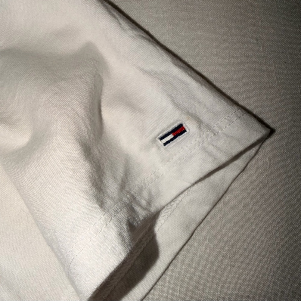 Vintage Tommy Hilfiger Cropped T-Shirt - Size XS - Picture 4 of 7